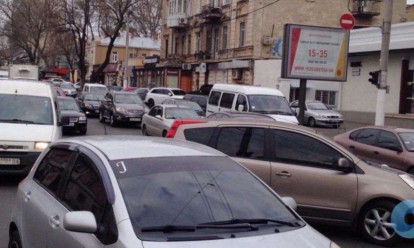 Автодвижение в Одессе: в заторах Суворовский район