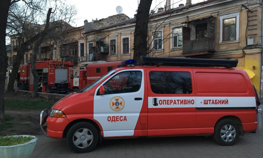В центре Одессы горел чердак здания