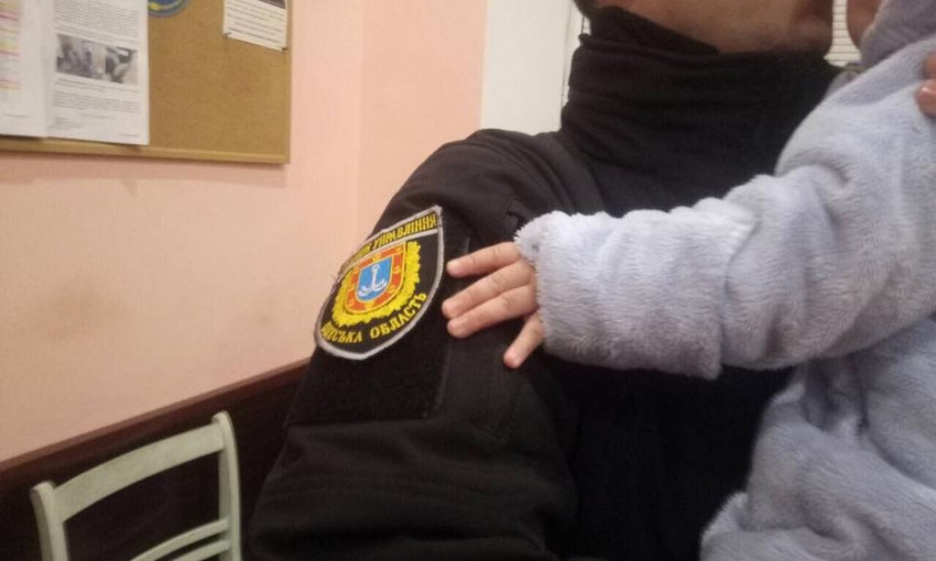 В Одессе иностранец похитил своего годовалого ребёнка