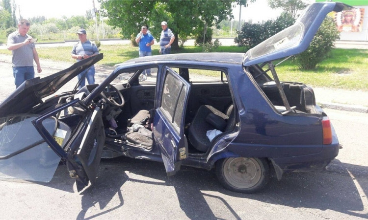 На Новониколаевской дороге сокрушительная авария, четыре человека доставлены в больницу