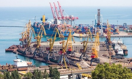 Одесский порт уменьшил сумму поступлений в бюджет города 