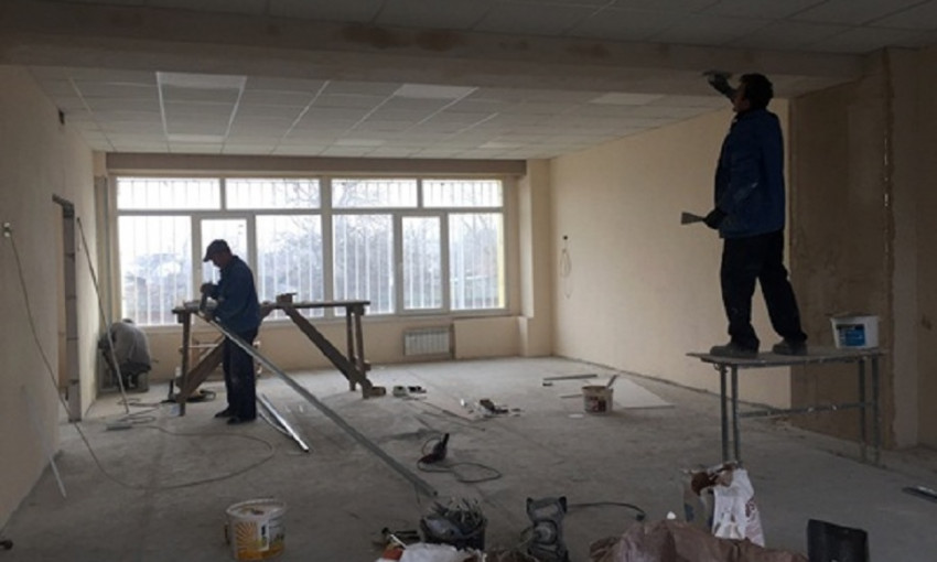 Одну из школ на Слободке отремонтируют впервые за 30 лет