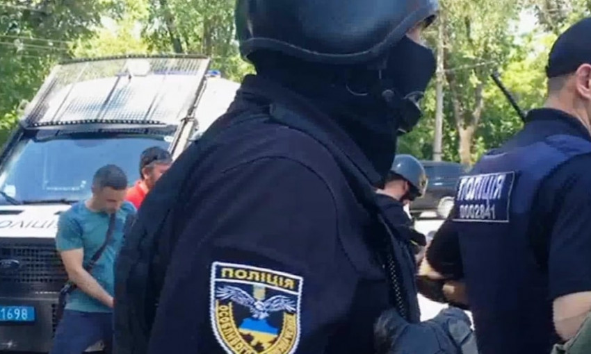 Бунт и пожар в одесской колонии: ранены четверо сотрудников учреждения