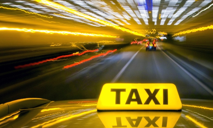 За рулём такси скончался одесский водитель: отказало сердце