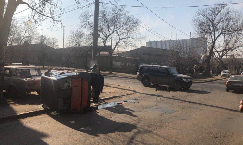 В Одессе произошло ДТП с четырьмя автомобилями