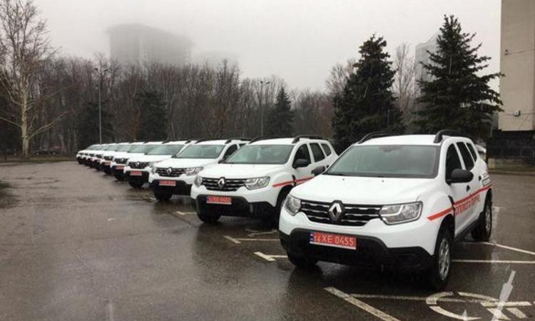 Амбулатории в сёлах региона получили 29 новых автомобилей