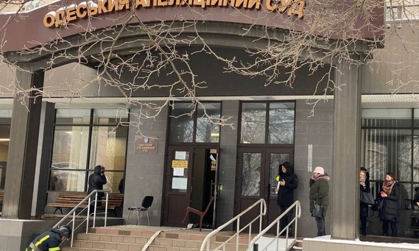 В Одесском апелляционном суде тушили пожар 