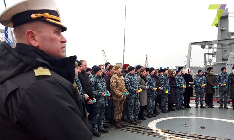 Марина Порошенко поддержала военнопленных моряков