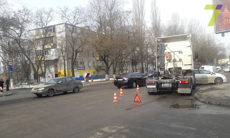 В результате аварии на Котовского женщина впала в кому