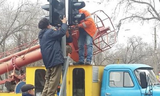 На одном из перекрёстков Одессы отключен светофор
