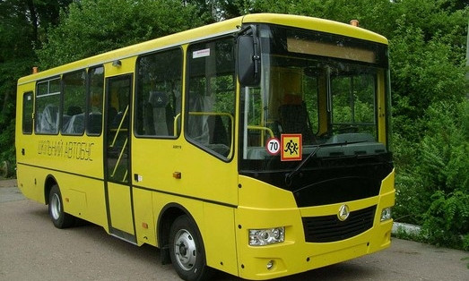 Школы Одесской области получат больше 20 новых автобусов 