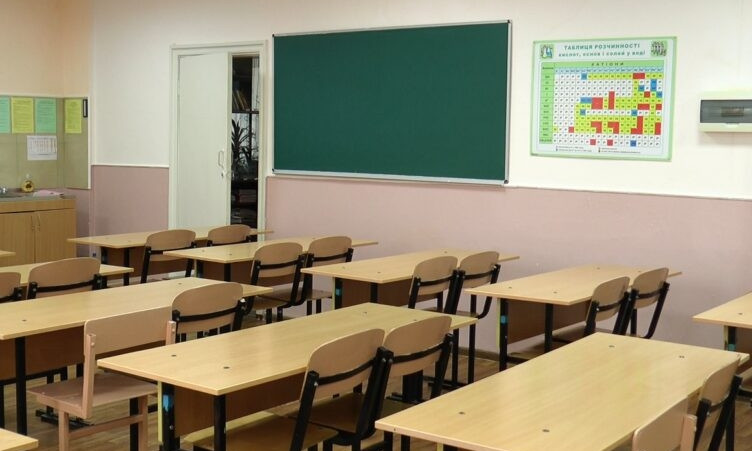 Школьников Одессы хотят отправить на обучение в онлайн режиме с 15 марта 