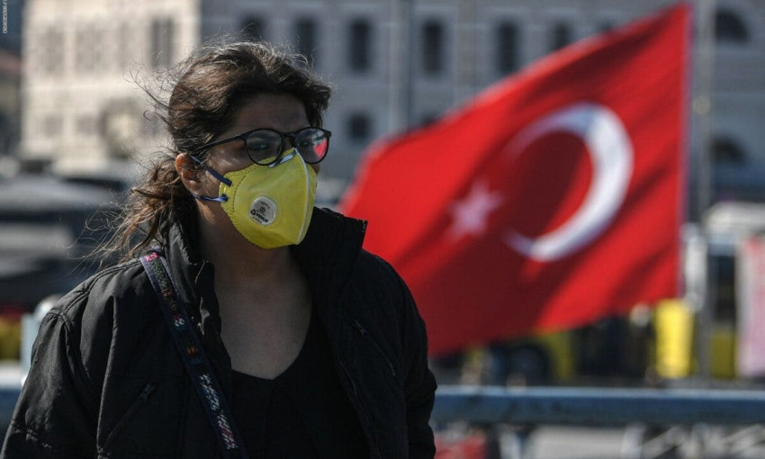В Турции маски придется носить даже на пляже 