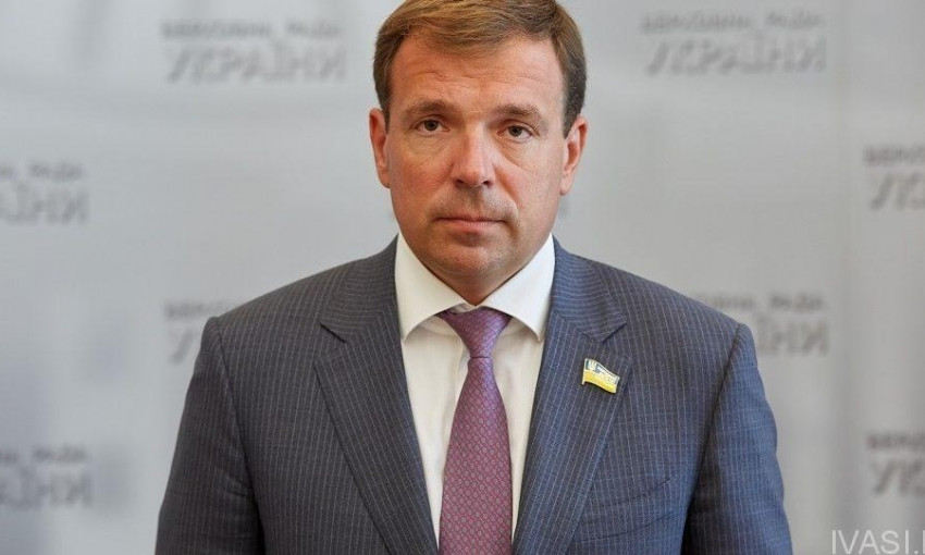 Скандал: кандидат в мэры Одессы начал скупать голоса избирателей 