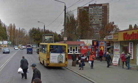 Жители посёлка Котовского жалуются на недостаточное количество остановок общественного транспорта