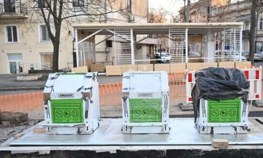 На Соборной площади в Одессе появятся подземные мусорные контейнеры 