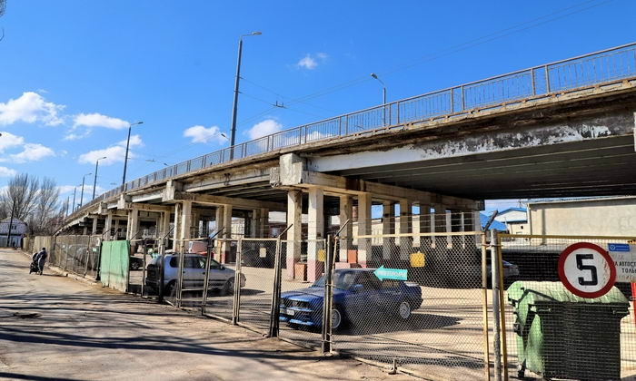 Одесские маршрутки изменят схему движения из-за закрытия Ивановского моста