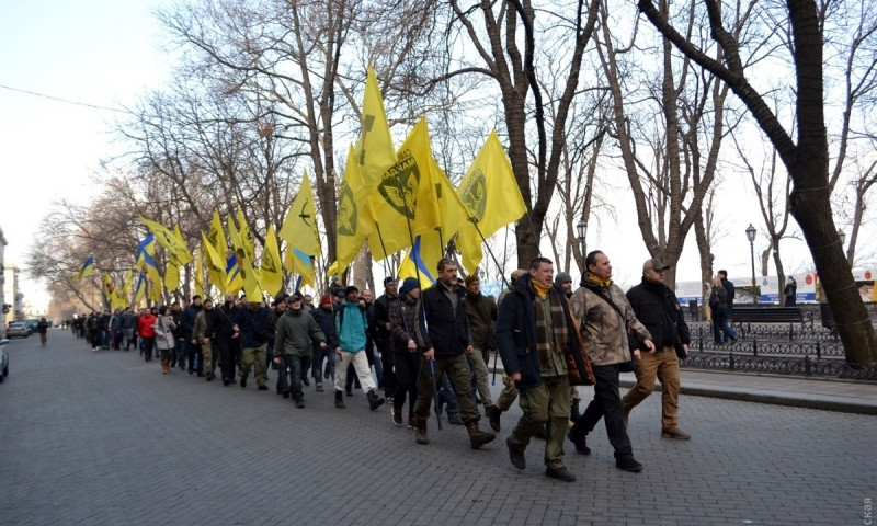 По Одессе маршировали активисты "Самообороны Майдана Одессы"