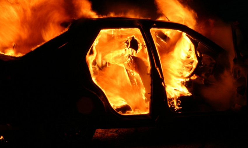 В Одесской области ночью сгорел автомобиль