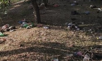 Одесские склоны усыпаны мусором