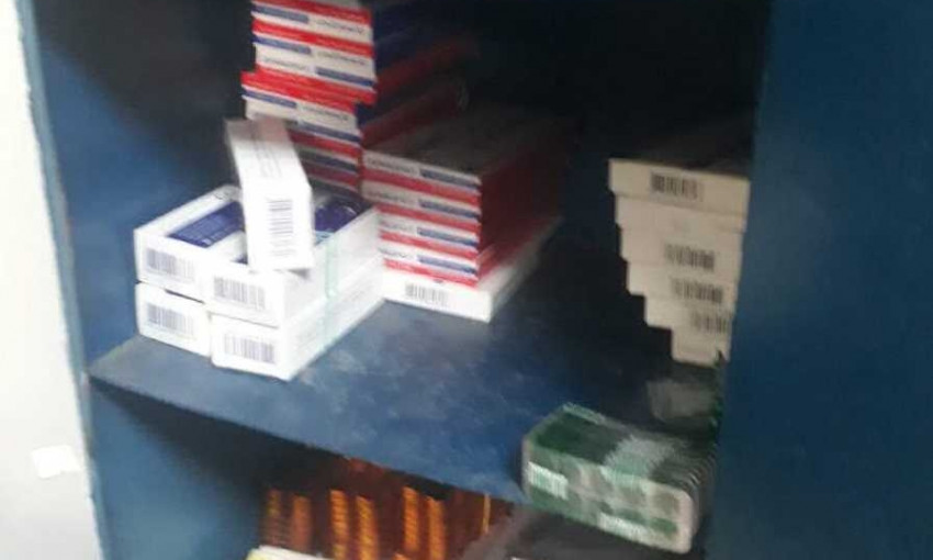 В одной из аптек продавали запрещенные препараты 