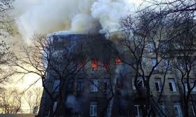 Геннадий Труханов озвучил вероятную причину пожара в колледже