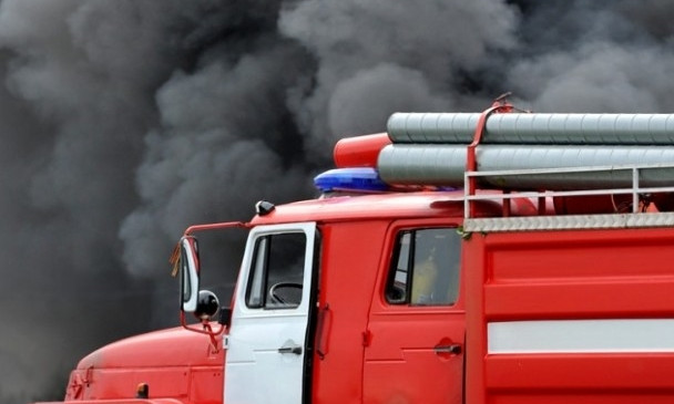 В черноморском пожаре спасли троих человек — в том числе ребёнка
