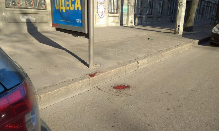 Из-за потасовки соседей в Одессе пришлось перекрывать улицу