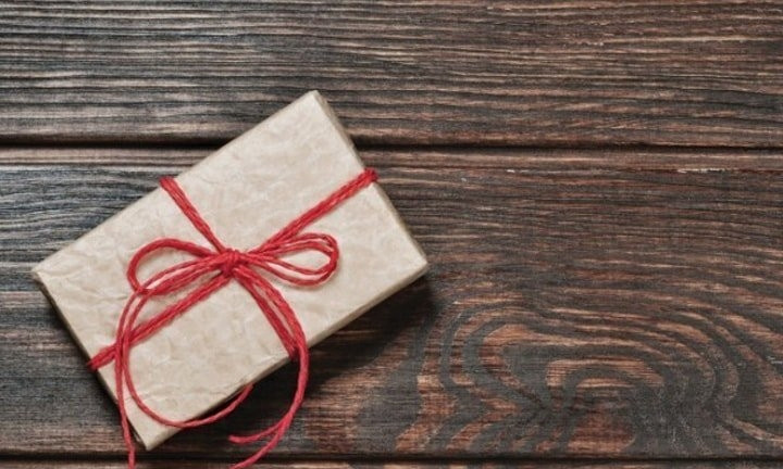 Одесситам на заметку: как подобрать подарки к Новому году в последний момент
