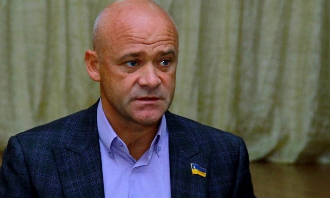 Геннадий Труханов официально приостановил решение о переименовании улиц