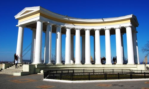 С сегодняшнего дня стартует реставрация Воронцовского дворца и колоннады