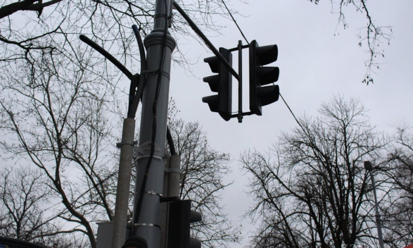 В центре Одессы установили новый светофор 