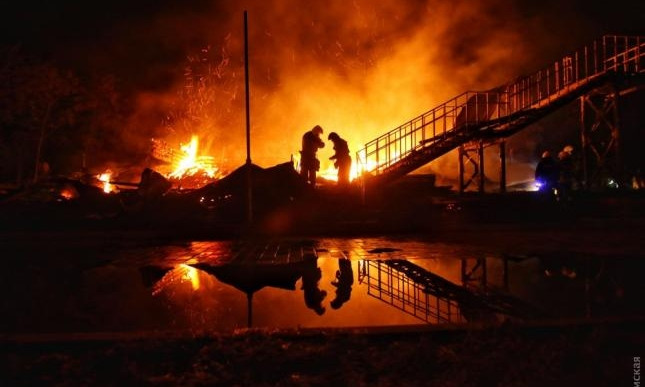 Жуткий пожар в одесском лагере