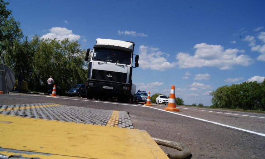 В Украине появится еще 40 весовых комплексов для грузовиков 