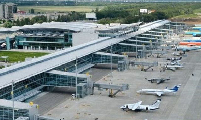 Аэропорт Одессы прекращал работу из-за поломки самолета 