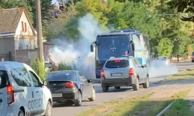 В Одессе произошло нападение на автобус ФК «Черноморца»: известно на данный момент