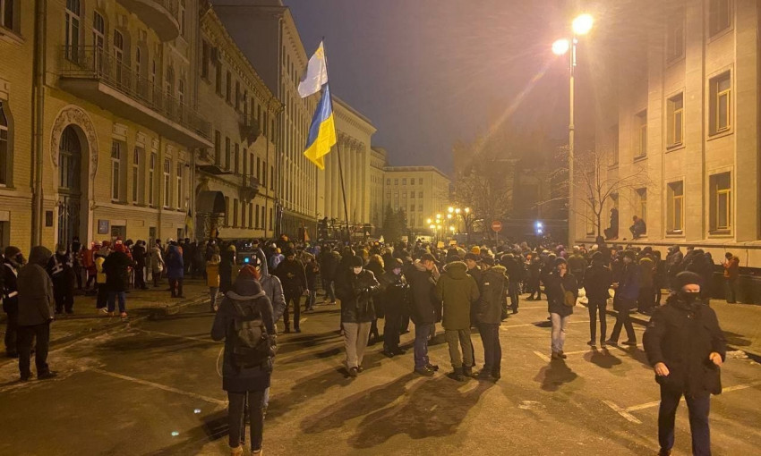 Киевская акция протеста против осуждения Сергея Стерненко обещает стать бессрочной 
