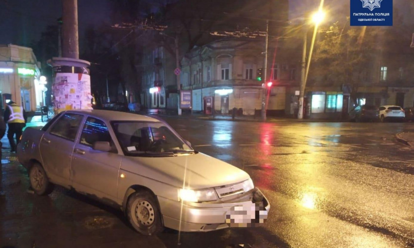 Полуночное ДТП в Одессе уложило в койки обоих водителей
