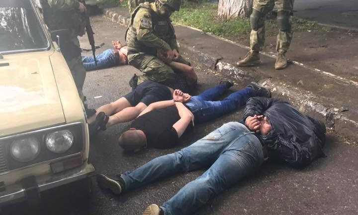В Одессе вооружённая преступная группа совершила разбойное нападение