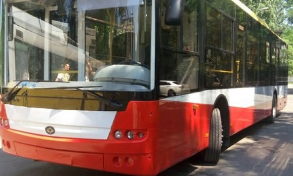 Новые трамвай и троллейбус доставили в Одессу