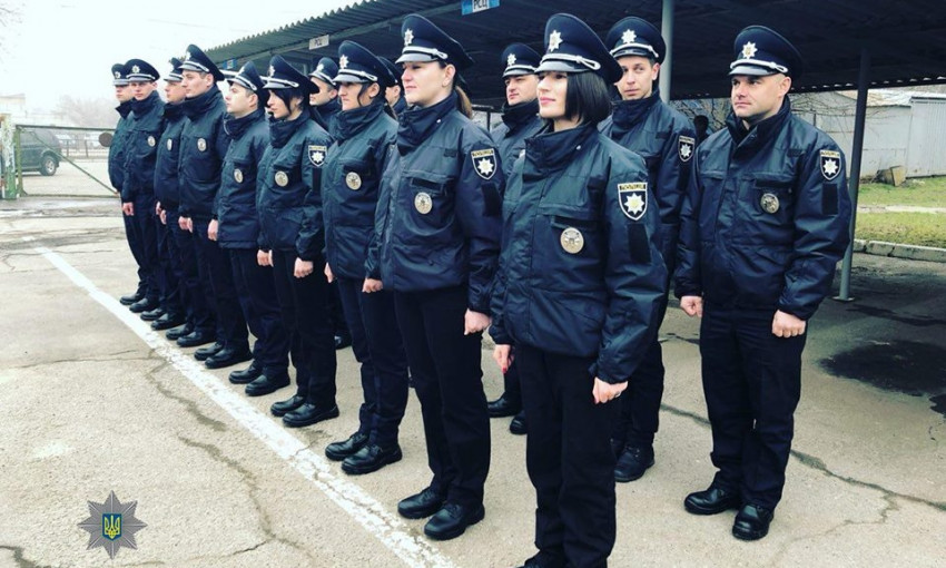 Ряды патрульной полиции Одессы пополнило 18 новобранцев