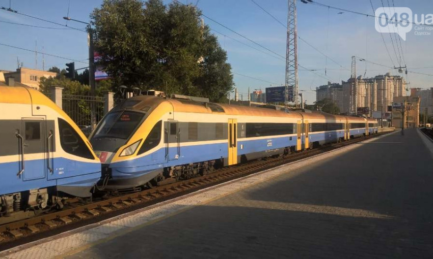 В Одессу прибыл двойной поезд из Молдовы (ФОТО)