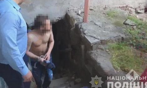 Украли, избивали и прятали в подвале: в Одессе "кредиторы" отомстили знакомой за долг в 400 гривен