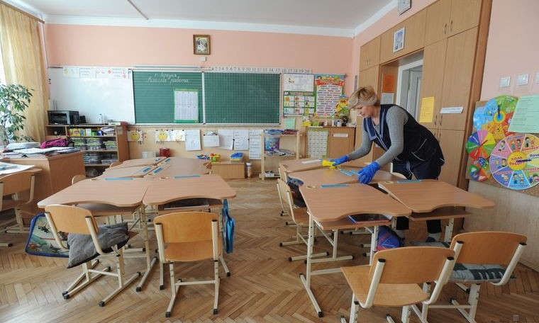 В Одессе уже два десятка классов и детсадовских групп отправились на карантин 