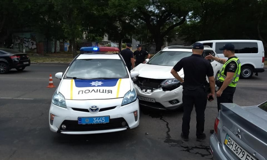 ДТП с участием патрульного автомобиля в Одессе