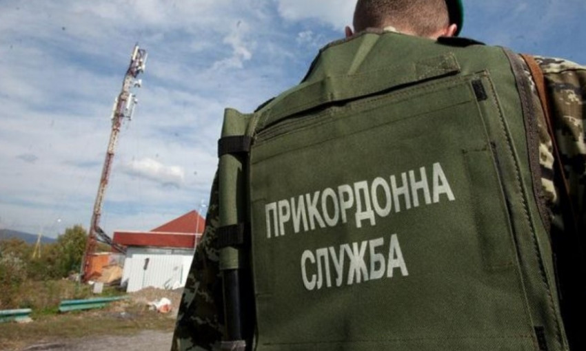 На границе области задержали молдаванина с оружием и боеприпасами