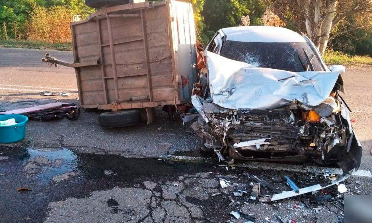 Жуткое ДТП в Новой Одессе закончилось гибелью водителя и тяжелыми травмами других участников 