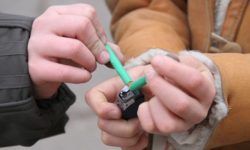 В Одессе школьники повредили отопительную батарею  – предположительно, петардой – обновлено 