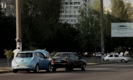 На поселке Котовского в ДТП попал электрокар