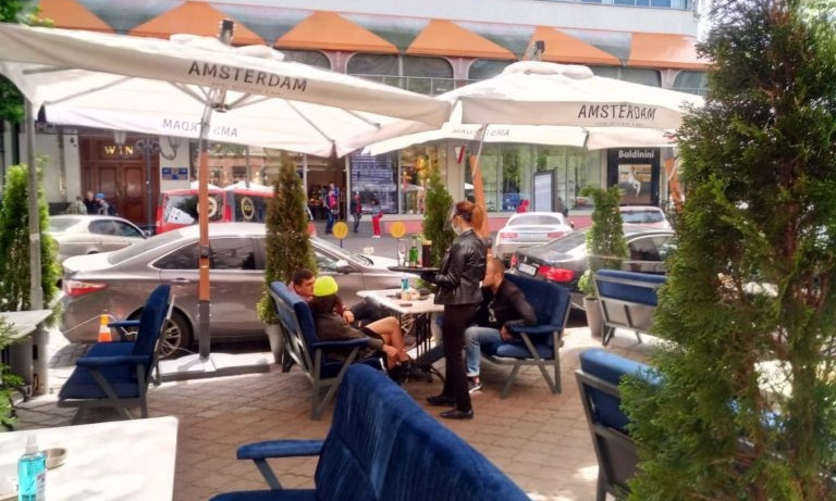 В Одессе открылись кафе и рестораны – нарушения с первого дня работы 
